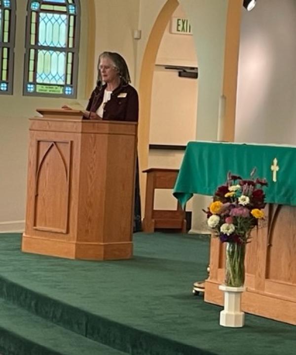 Loretta Schneider introduced her son, Fr. Brandon Schneider, at the retreat.
